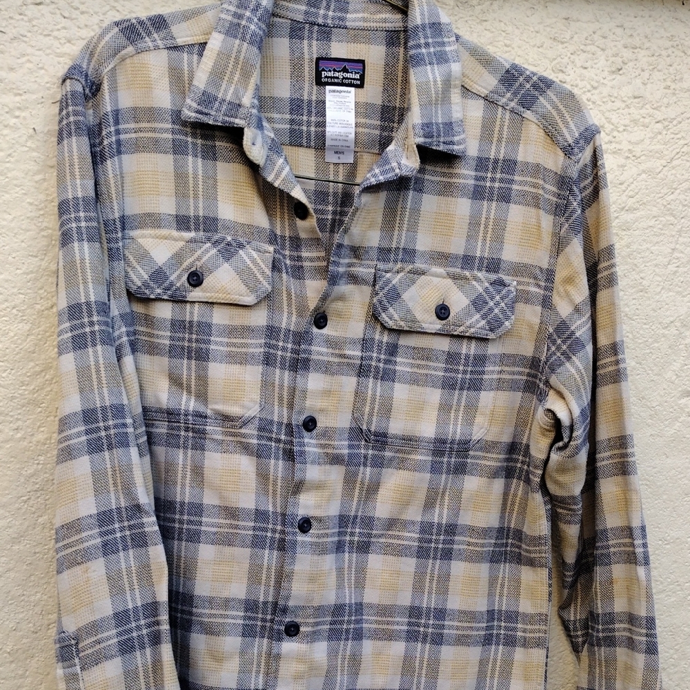 Patagonia organic Cotton Plaid  Shirt in Blue and Tan S